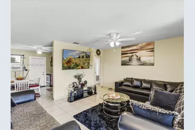 118 Phippen Waiters Rd, Dania Beach, FL 33004 - Photo 21