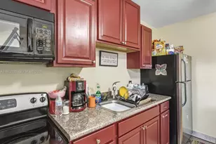 118 Phippen Waiters Rd, Dania Beach, FL 33004 - Photo 15