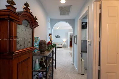 6918 SE Sleepy Hollow Ln, Stuart, FL 34997 - Photo 17