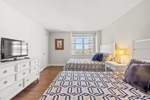 5161 Collins Ave, Miami Beach, FL 33140 - Photo 9