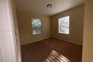 332 Carina Cir, Sanford, FL 32773 - Photo 9