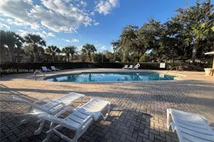 332 Carina Cir, Sanford, FL 32773 - Photo 5