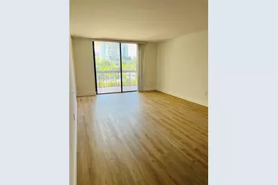 2333 Brickell Ave #308, Miami, FL 33129 - Photo 13