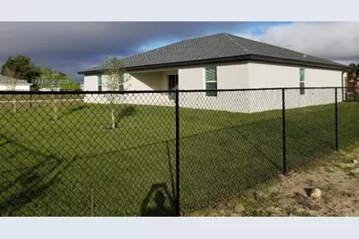 [Address not provided], Cape Coral, FL 33993 - Photo 15
