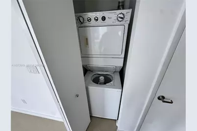 495 Brickell Ave #1810, Miami, FL 33131 - Photo 21