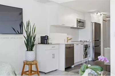 50 Biscayne Blvd #1909, Miami, FL 33132 - Photo 13