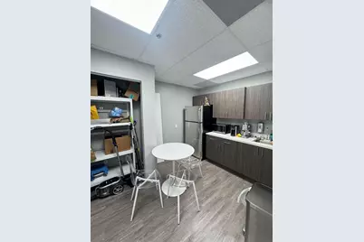 7100 W 20th Ave, Hialeah, FL 33016 - Photo 15