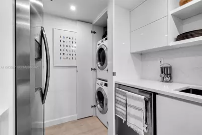 2457 Collins Ave #503, Miami Beach, FL 33140 - Photo 45
