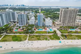 2457 Collins Ave, Miami Beach, FL 33140 - Photo 23