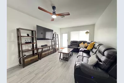 1430 NE 149th St #A, Miami, FL 33161 - Photo 5