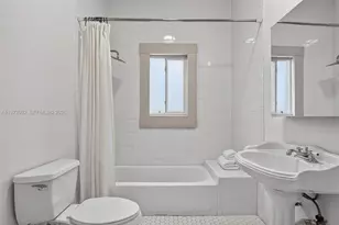 85 NE 46th St, Miami, FL 33137 - Photo 17