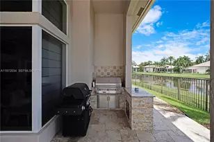2458 Provence Ct, Weston, FL 33327 - Photo 47