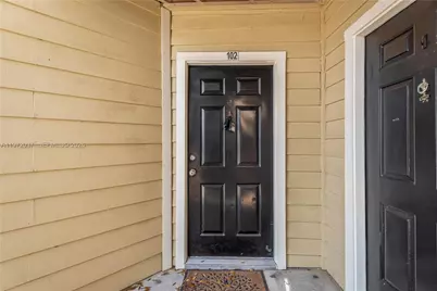 8613 Mallard Reserve Dr #102, Tampa, FL 33614 - Photo 19