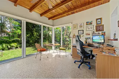 8819 Hawthorne Ave, Surfside, FL 33154 - Photo 21