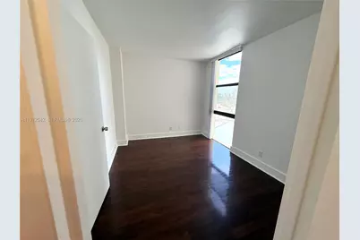 20335 W Country Club Dr #502, Aventura, FL 33180 - Photo 15