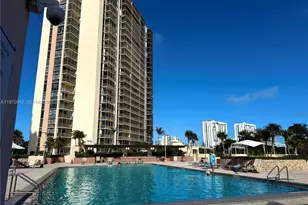 20335 W Country Club Dr, Aventura, FL 33180 - Photo 19