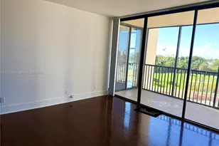 20335 W Country Club Dr, Aventura, FL 33180 - Photo 5