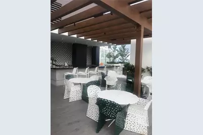 1010 Brickell Ave #3711, Miami, FL 33131 - Photo 23