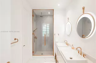 2655 S Bayshore Dr, Miami, FL 33133 - Photo 9