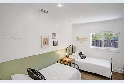 3320 NE 13th Ave #3320, Oakland Park, FL 33334 - Photo 17