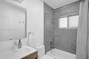 3320 NE 13th Ave, Oakland Park, FL 33334 - Photo 23