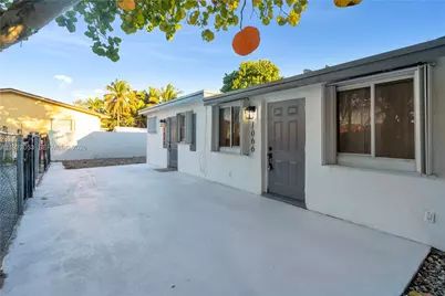 1064 NW 103rd St, Miami, FL 33150 - Photo 13