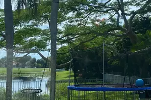 1607 SW 157th Ave, Pembroke Pines, FL 33027 - Photo 5