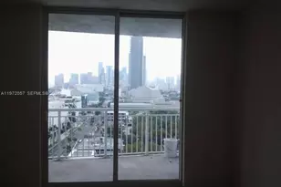 275 NE 18th St, Miami, FL 33132 - Photo 9