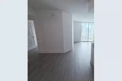 275 NE 18th St #1806, Miami, FL 33132 - Photo 7