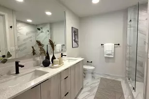 1556 NW 110th Ave, Miami, FL 33024 - Photo 11