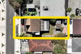 4318 E 8th Ct, Hialeah, FL 33013 - Photo 21