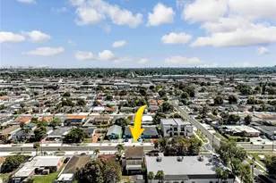 4318 E 8th Ct, Hialeah, FL 33013 - Photo 25