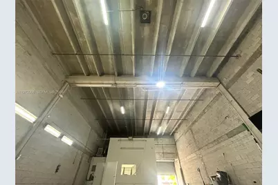 6910 NW 50th St #4-1, Miami, FL 33195 - Photo 23