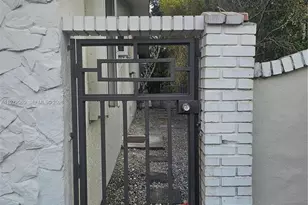 6901 SW 95th Ave, Miami, FL 33173 - Photo 9