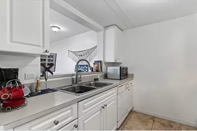 900 SW 8th St #505, Miami, FL 33130 - Photo 19