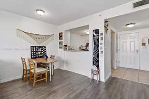 900 SW 8th St, Miami, FL 33130 - Photo 15