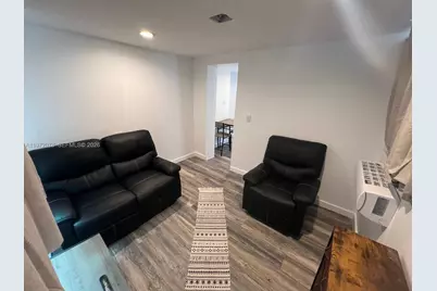 1430 NE 149th St #B, Miami, FL 33161 - Photo 11