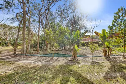 17150 SW 264th St, Miami, FL 33031 - Photo 21