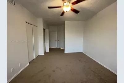 8064 Sanibel Dr, Tamarac, FL 33321 - Photo 11