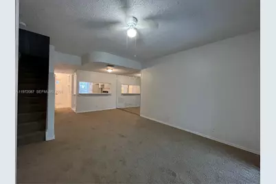 8064 Sanibel Dr, Tamarac, FL 33321 - Photo 7