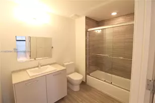 1010 Brickell Ave, Miami, FL 33131 - Photo 5