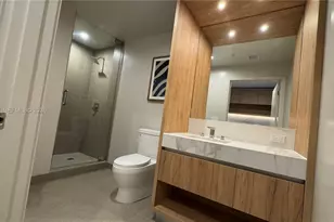 11 6th, Miami, FL 33132 - Photo 19