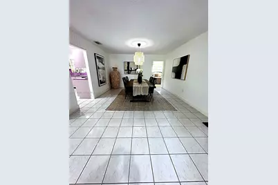 530 SW 136th Pl, Miami, FL 33184 - Photo 7