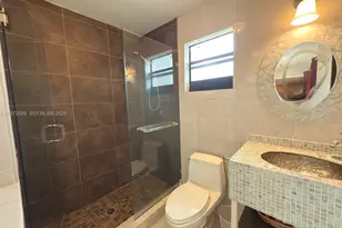 11460 NW 37th St, Sunrise, FL 33323 - Photo 33