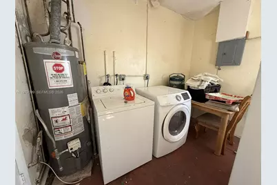 11460 NW 37th St, Sunrise, FL 33323 - Photo 17