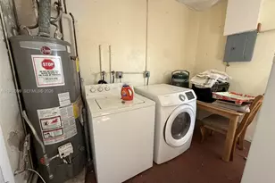 11460 NW 37th St, Sunrise, FL 33323 - Photo 17