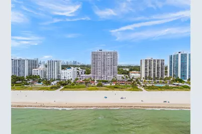 2555 Collins Ave #1414, Miami Beach, FL 33140 - Photo 45
