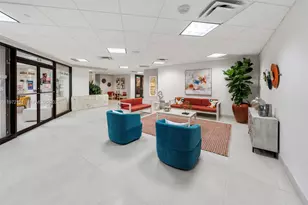 2555 Collins Ave, Miami Beach, FL 33140 - Photo 33