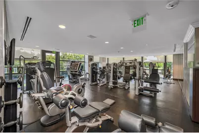 5875 Collins Ave #1004, Miami Beach, FL 33140 - Photo 23