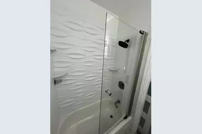 1430 NE 149th St, Miami, FL 33161 - Photo 25